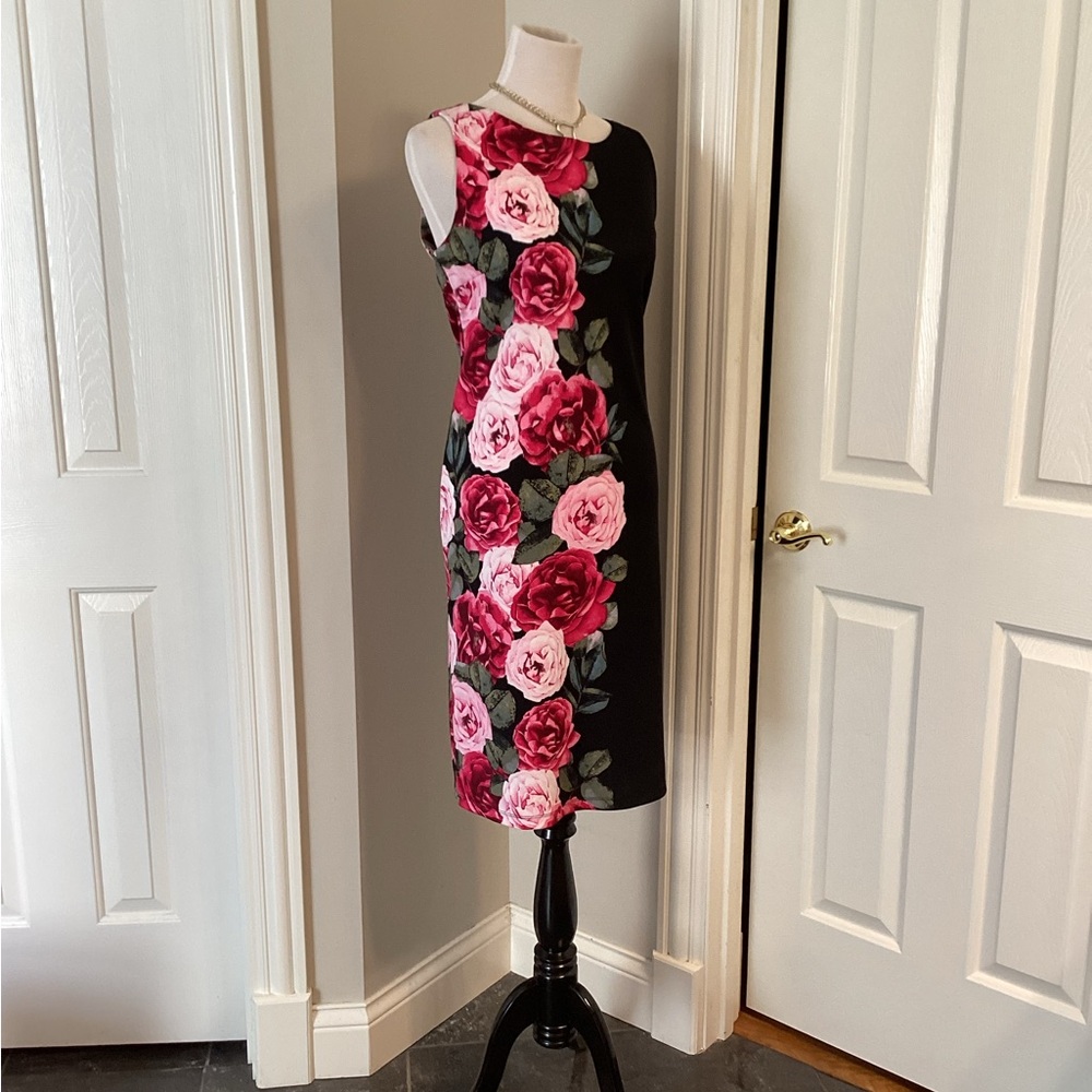 Shelby & Palmer Sheath Dress with Vibrant Floral Design